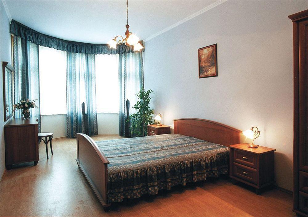 Hotel Derby Karlsbad Rum bild